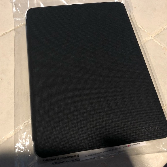 2️⃣Smart Case for IPad Air 2 Black & Leather - Picture 8 of 16